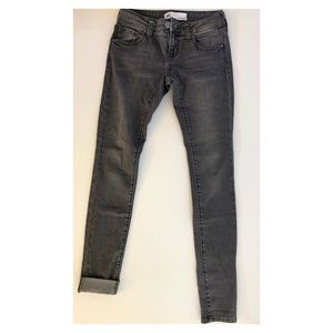Gray RSQ Tilly’s skinny jean size 1